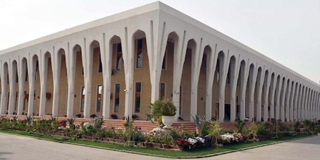 BHC issues notices on Mines and Minerals Act