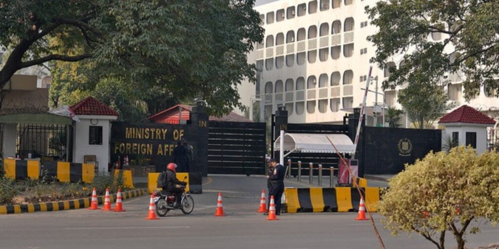 Pakistan turns downs the allegations of Indian Journal