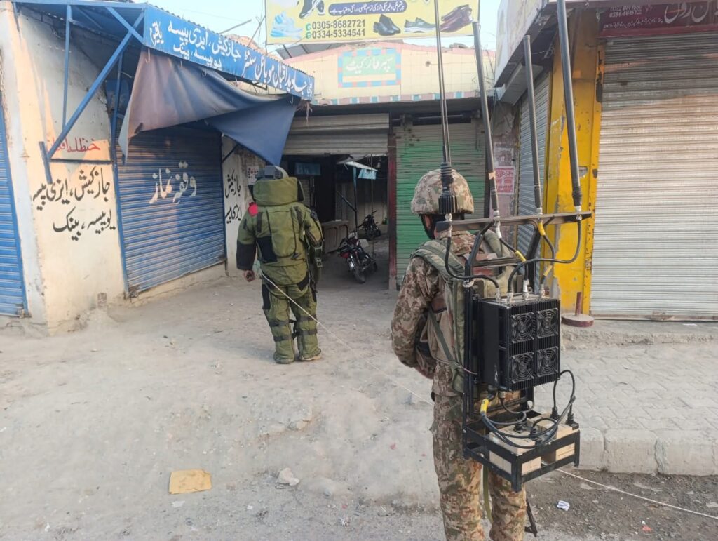 Bomb recovered and defused in Wana bazaar, major tragedy averted
