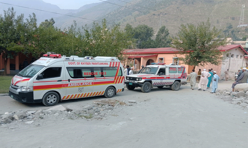 15 killed, 8 injured as truck overturns on Swat Motorway