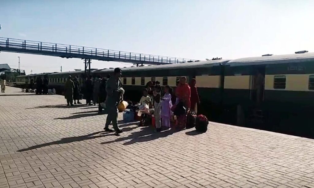 The services of Jaffar and Bolan Express suspended