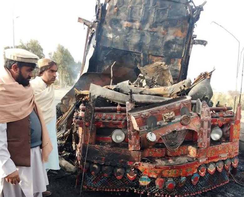 Six people injured in an accident in Zhob