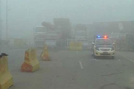 Lahore–Sialkot motorway closed as dense fog disrupts travel across Punjab