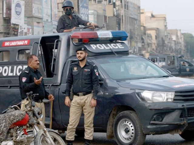 Blast in DI Khan Claims Lives of Three Policemen