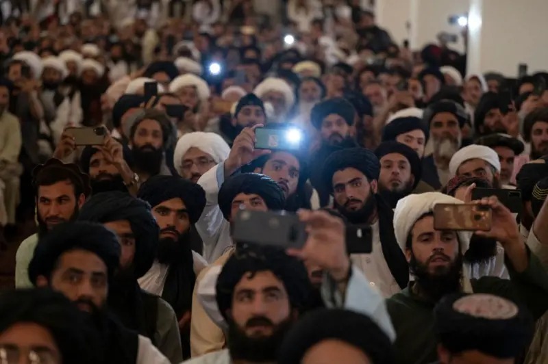 Afghan religious scholar from a cross Afghanistan comprising participants from all 34 provinces gathered in Kabul and issued a unified decree that Afghan soil will not use against any country including Pakistan.