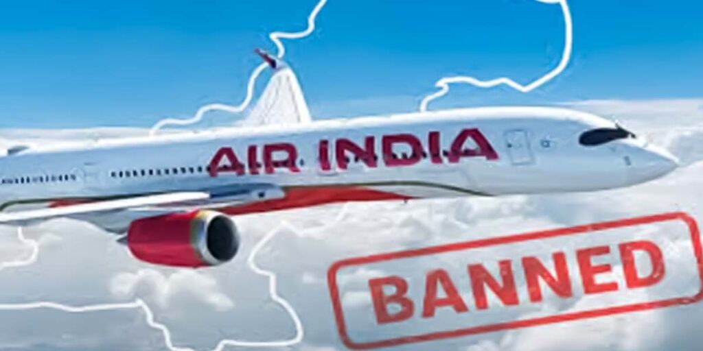 Pakistan Extends Airspace Ban on Indian Flights for Another Month