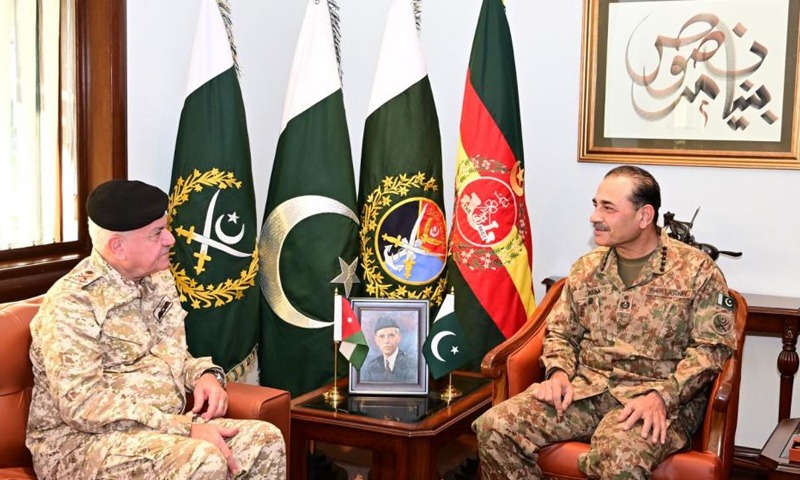 Pakistan, Jordan Army Chiefs Pledge to Expand Defense Cooperation