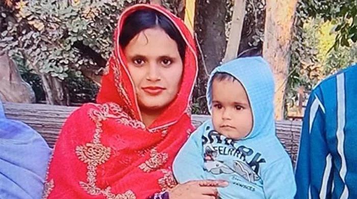 Lahore incident, the husband alleged police of torture