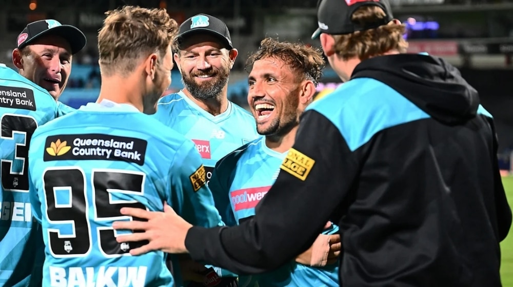 Zaman Khan leads his side to a stunning win