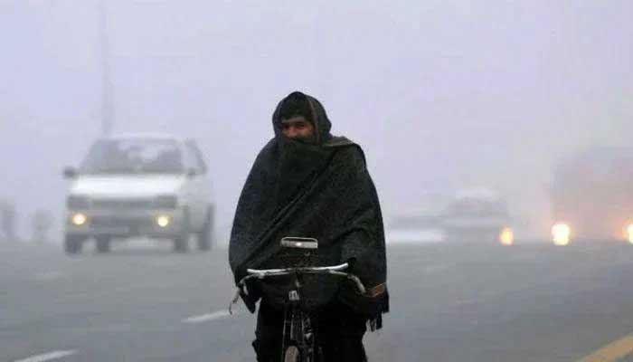 Intense cold wave runs across Balochistan coastal areas