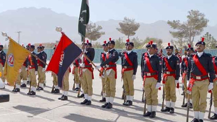 Hundreds of Baloch youth join Pakistan Army