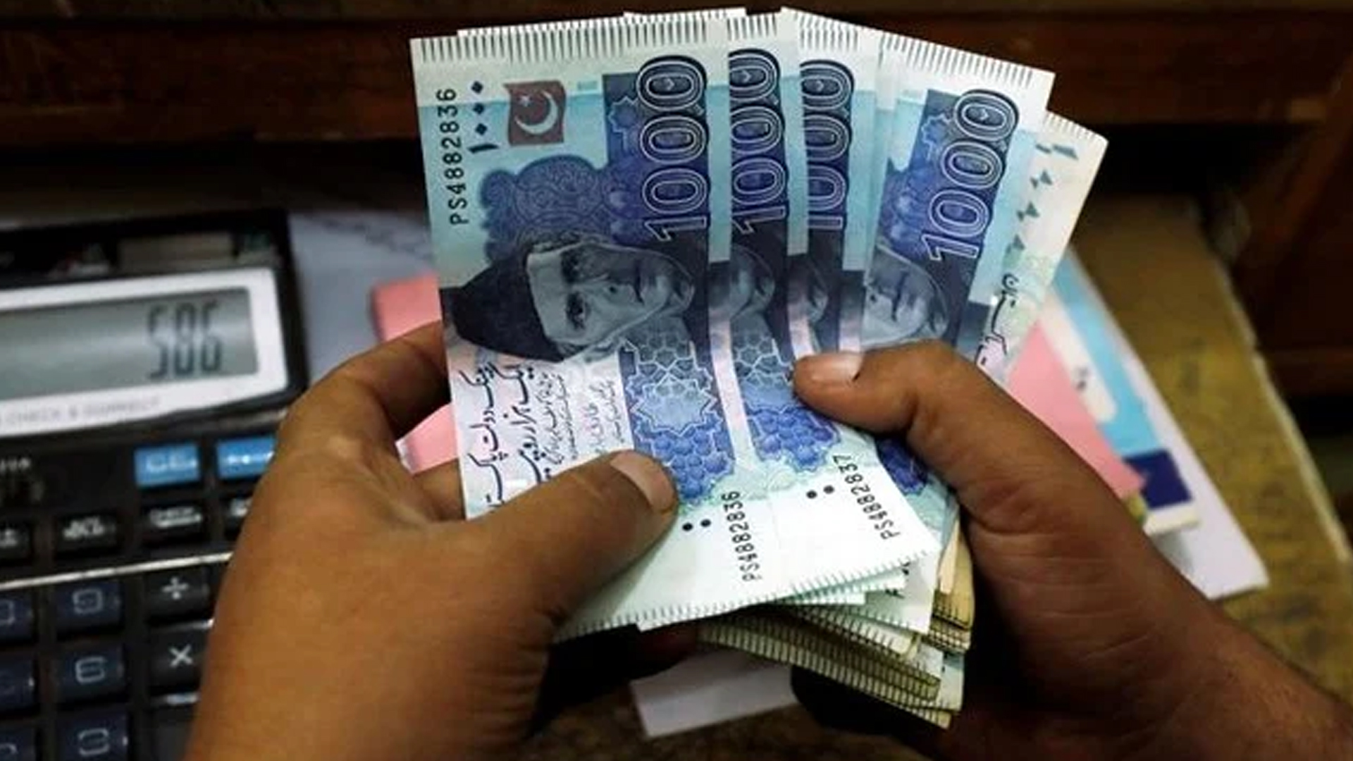 Salaried Class Bears Heaviest Direct Tax Burden: FBR