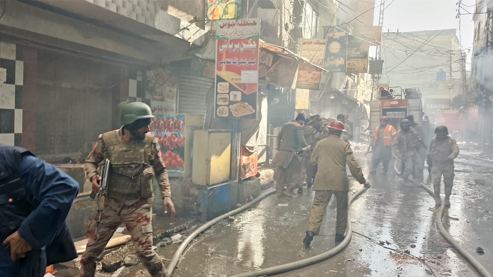 Dozens of Shops Burn as Fire Engulfs Plaza in Quetta