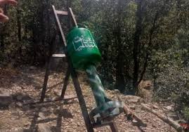 A crude, homemade rocket fashioned from a gas cylinder was launched by militants in Bannu earlier today,