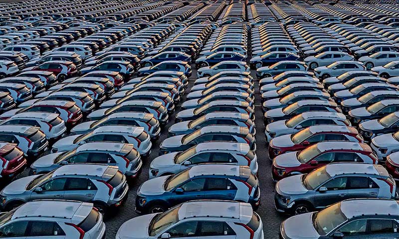 The Ministry of Commerce has amended the Import Policy Order 2022, imposing a ban on the import of used cars under the personal baggage scheme.