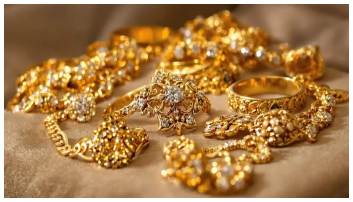 Massive decrease in goldprices across Pakistan