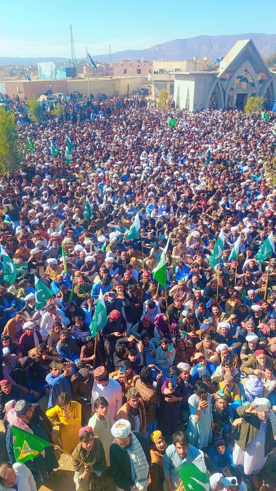 A Huge Rally in Barkhan Reveals Complete Solidarity with Army