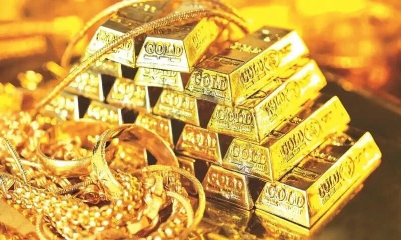Gold shocks markets again after brief pause, prices surge sharply