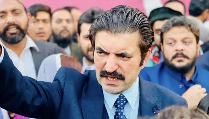 Big political surprise, Sher Afzal Marwat's shocking decision