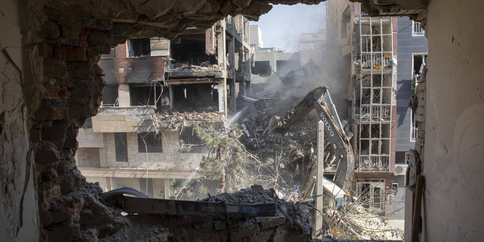 Iran-Israel tensions; where were the attacks and how much damage was done?