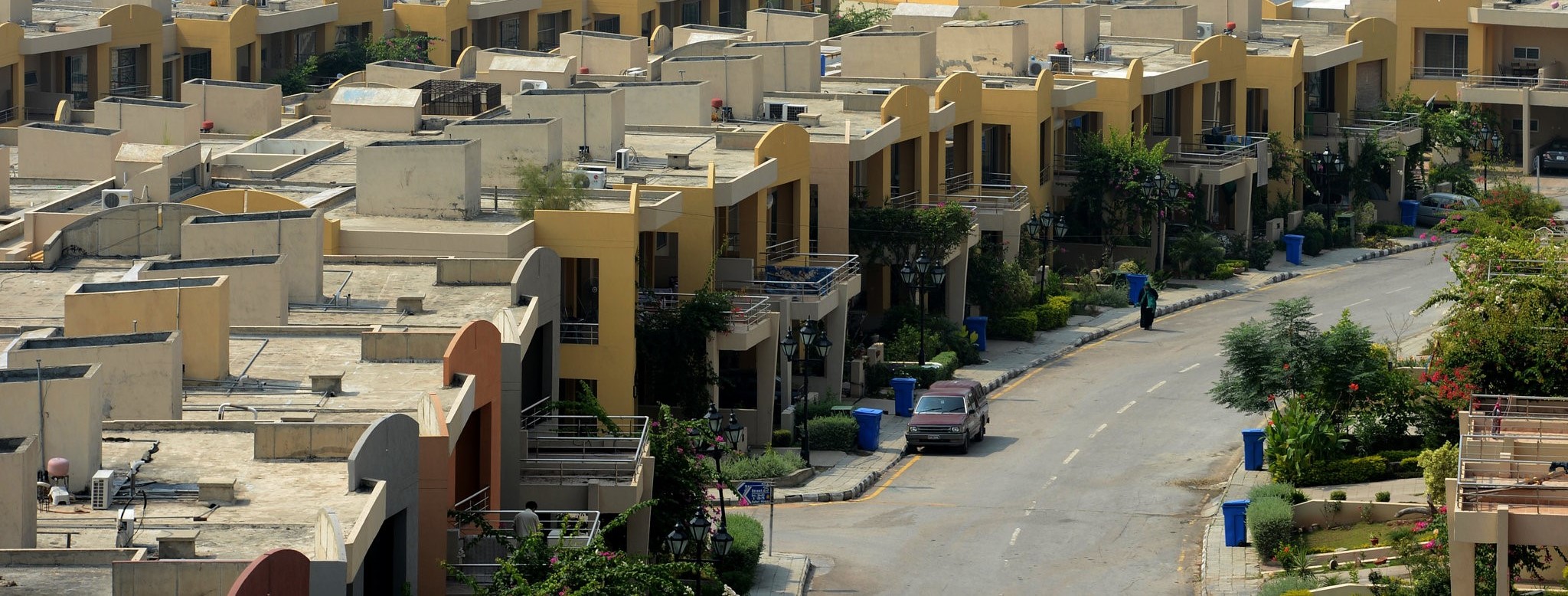 Housing loan limit raised to Rs 1 crore at 5% fixed rate