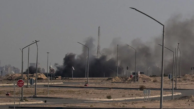 Multiple US Fighter Jets Crash in Kuwait