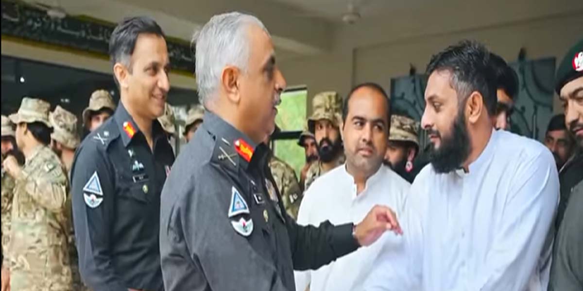 FC South Chief Visits Turbat Celebrates Eid with Locals