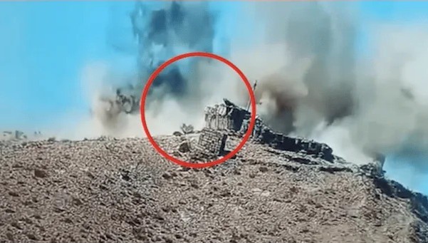 Pakistan Army Strikes 41 Taliban and Khawarij Posts Along Border