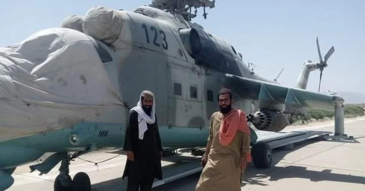 Afghan Taliban hide their helicopters, fearing Pakistani attacks