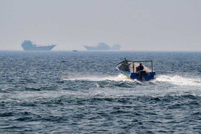 Iran Shuts Strait of Hormuz Again