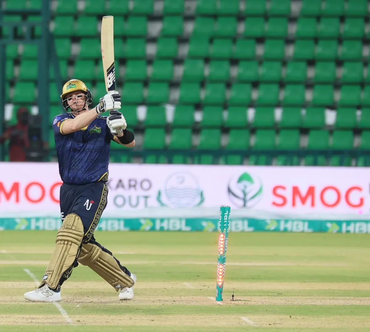 Multan Sultans Beat Quetta Gladiators by 7 Wickets