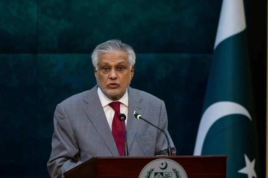 Pakistan welcomes ceasefire as Deputy PM Ishaq Dar thanks US and Iran for diplomatic efforts