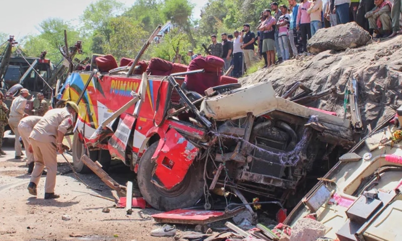 21 Killed as Bus Plunges into Gorge in IIOJK