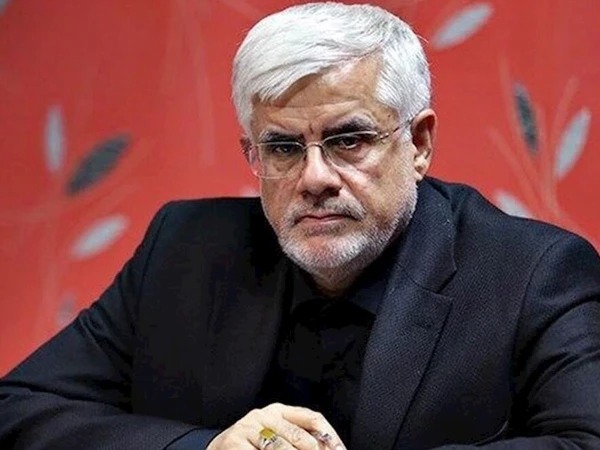 Iran Threatens Full Closure of Strait of Hormuz After Trump Warning