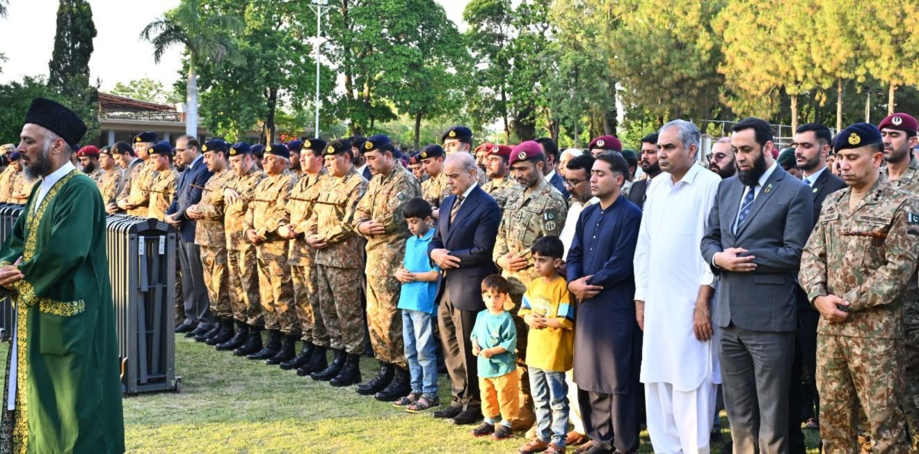 Pakistan Army Officer Martyred in Balochistan Laid to Rest with Full Military Honours