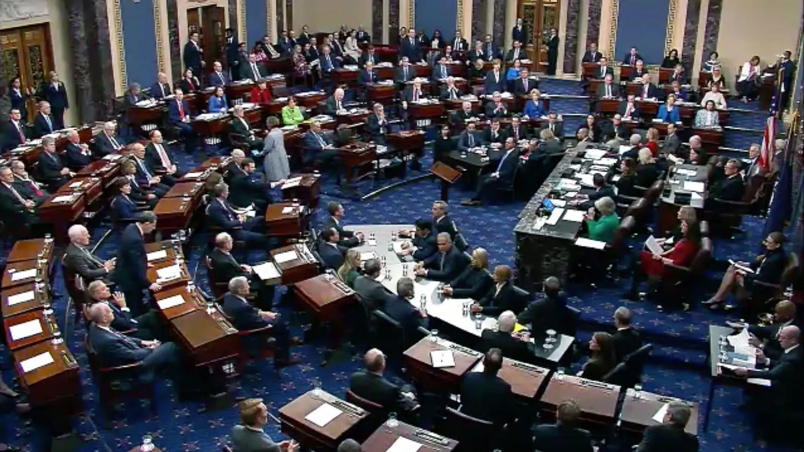 Republican Senators Join Democrats in Senate Vote to End Iran War