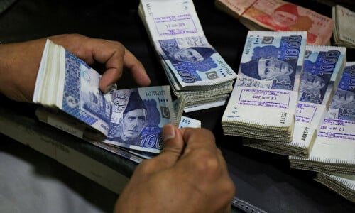 Important news regarding the increase in salaries of government employees in Punjab has come