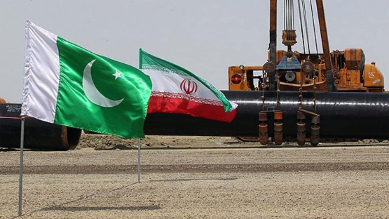 Federal Minister Announces Relief on Petroleum Prices
