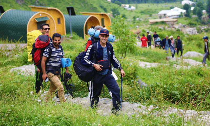 Over 1.16 Million People Visit KP Tourist Spots During Eid Holidays
