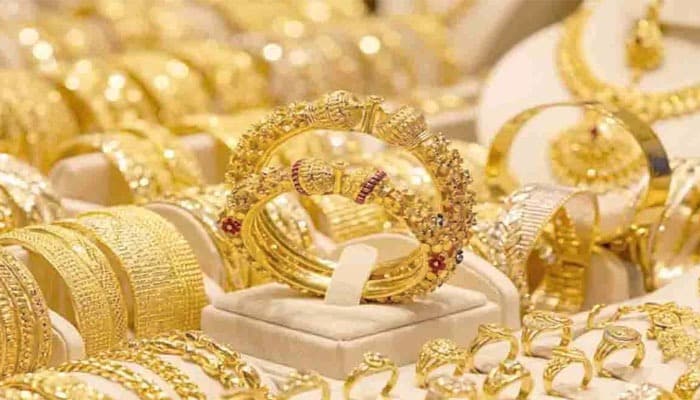Gold Prices Skyrocket to Record Highs in Pakistan