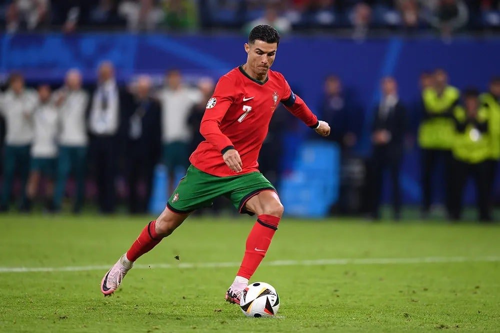 Ronaldo’s Astounding Per-Minute Earnings