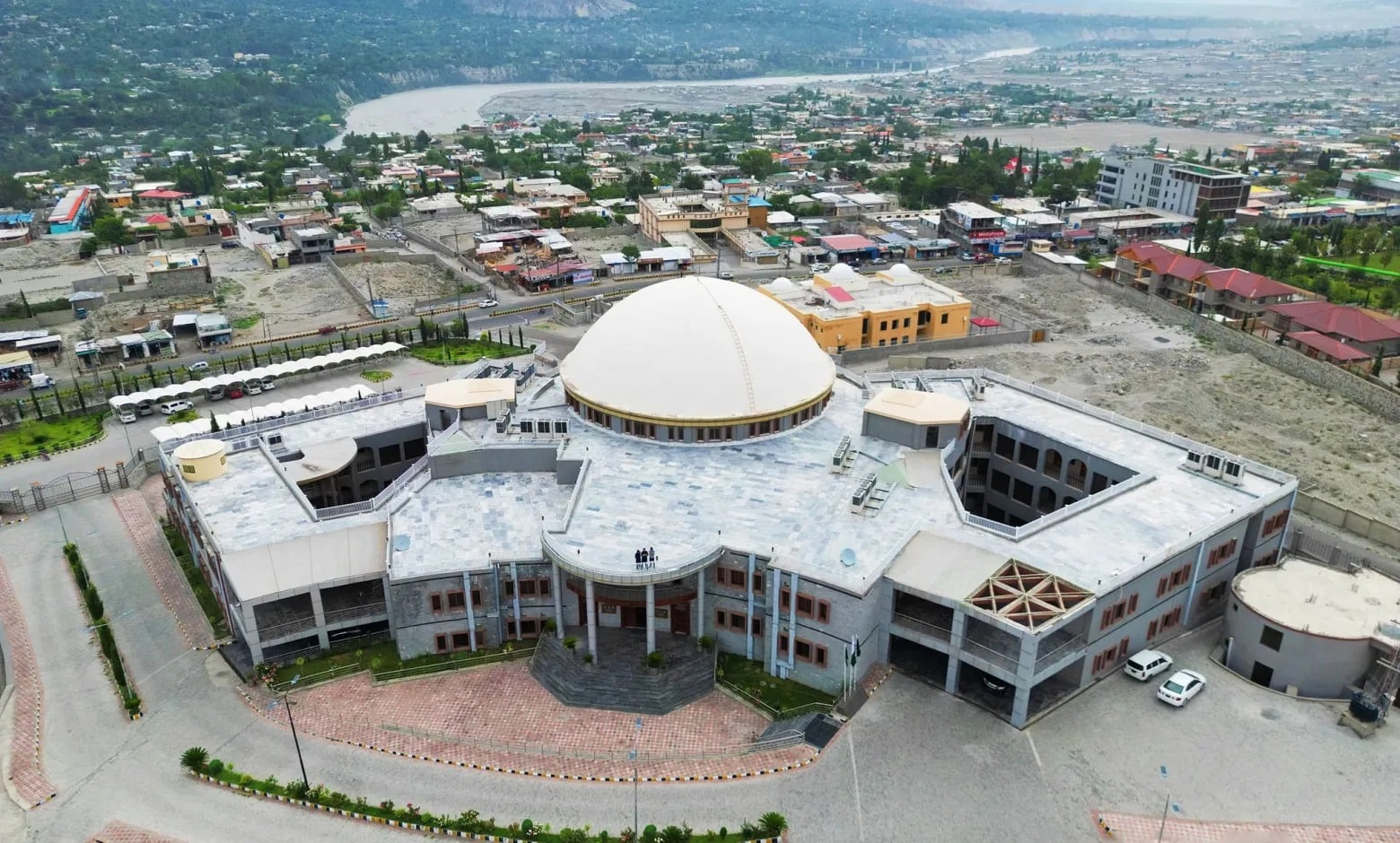 Gilgit-Baltistan Passes Resolution for Provincial Status