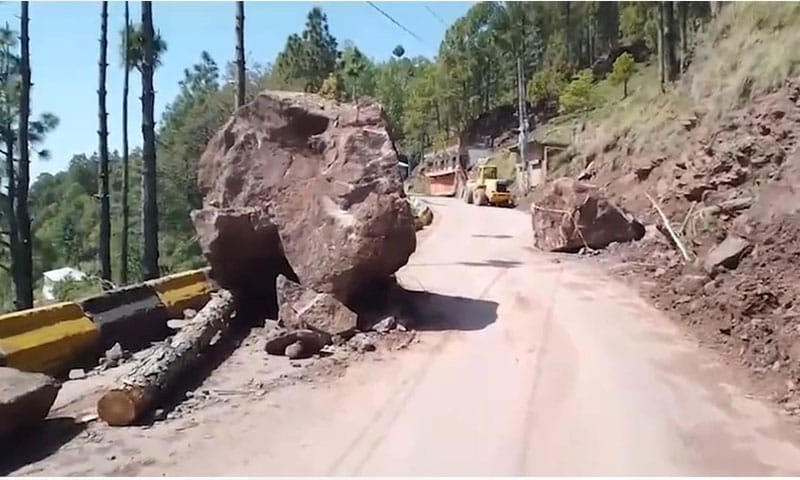 PMD Issues Fresh Nationwide Alert for Heavy Rain, Flash Floods, Landslides
