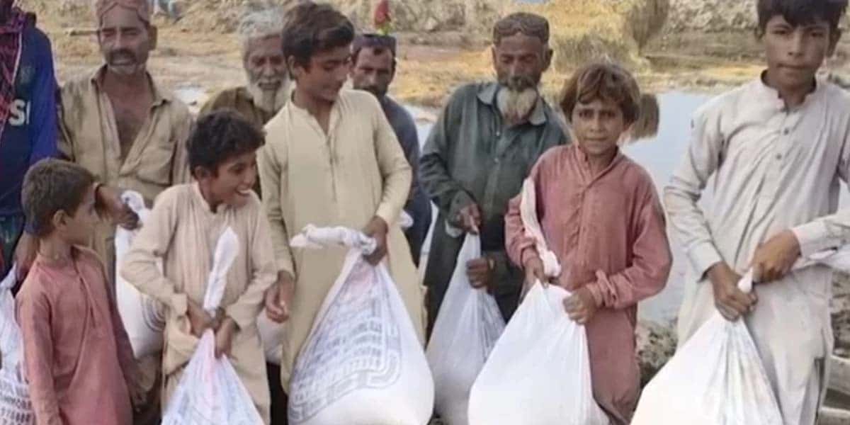FC Continues Flood Rescue, Relief Operations in Nasirabad