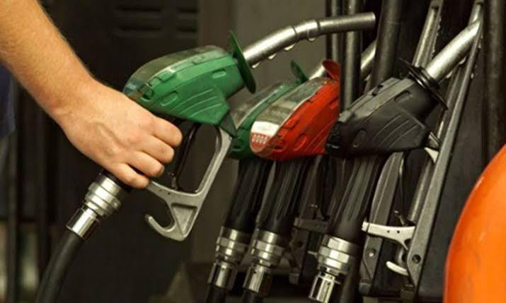 Preparations to implement new petrol rates at 12 midnight