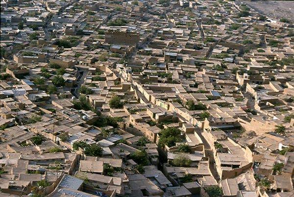 Balochistan Govt Splits Quetta Into East and West