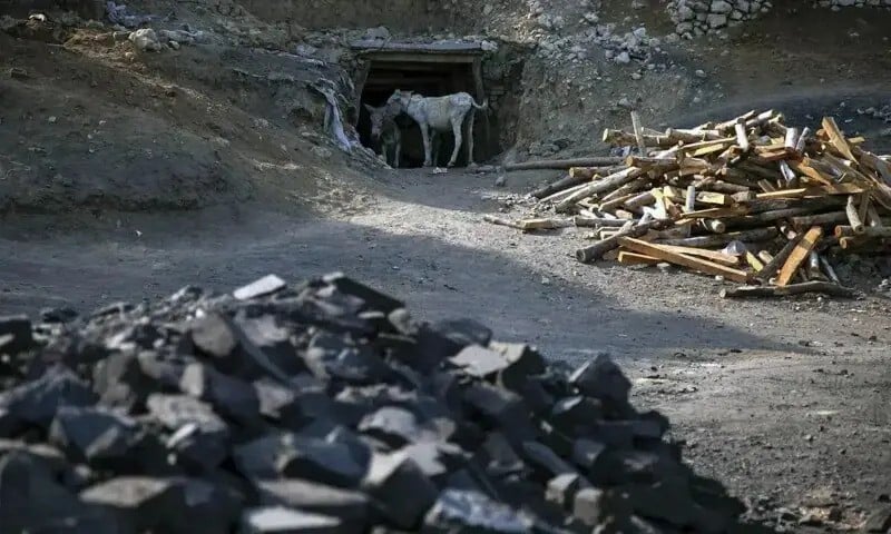 KP govt orders immediate closure of mines using explosives, tightens monitoring of Explosive Materials