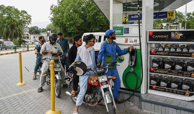 New Petrol and High-Speed Diesel Prices Announced in Pakistan