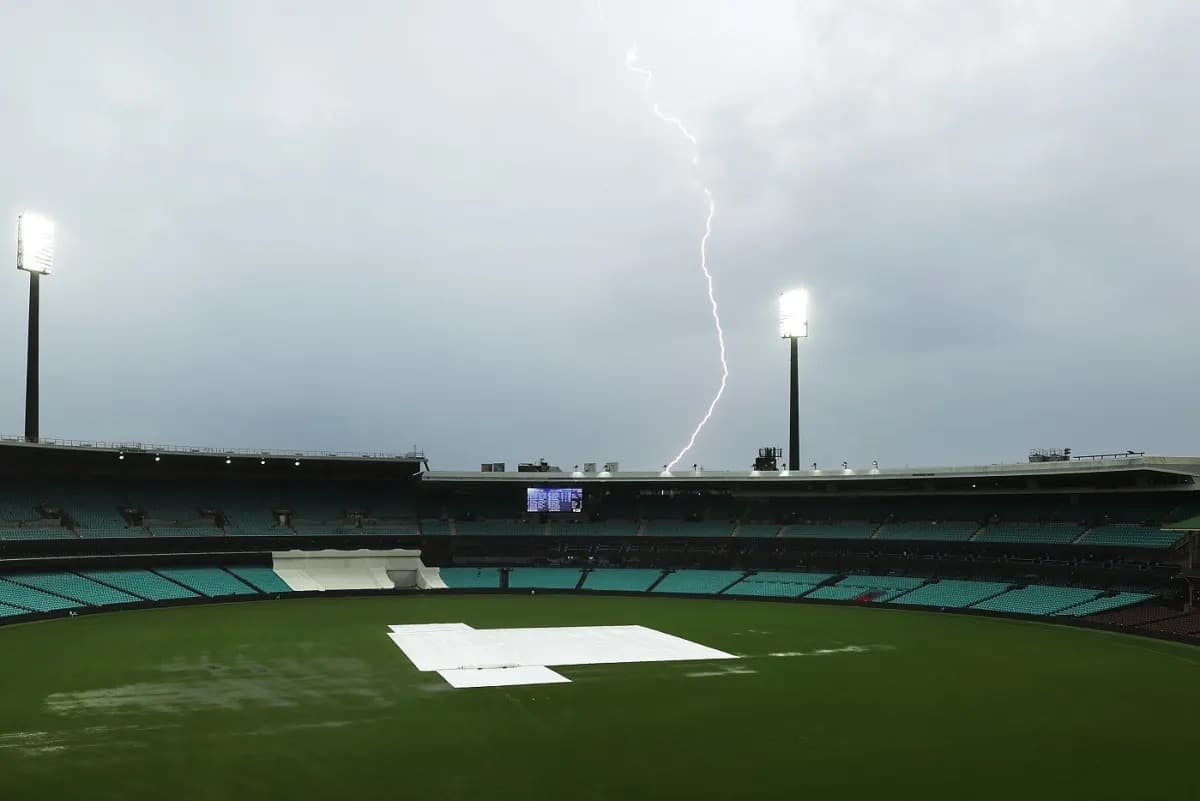 Footballer Killed by Lightning Strike During Match in Thailand