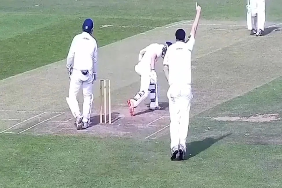 Viral 'Clickgate' Scandal Rocks English Club Cricket